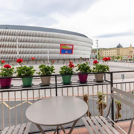 Apartamento Con Vistas Al Estadio San Mames Bilbao Exteriör bild