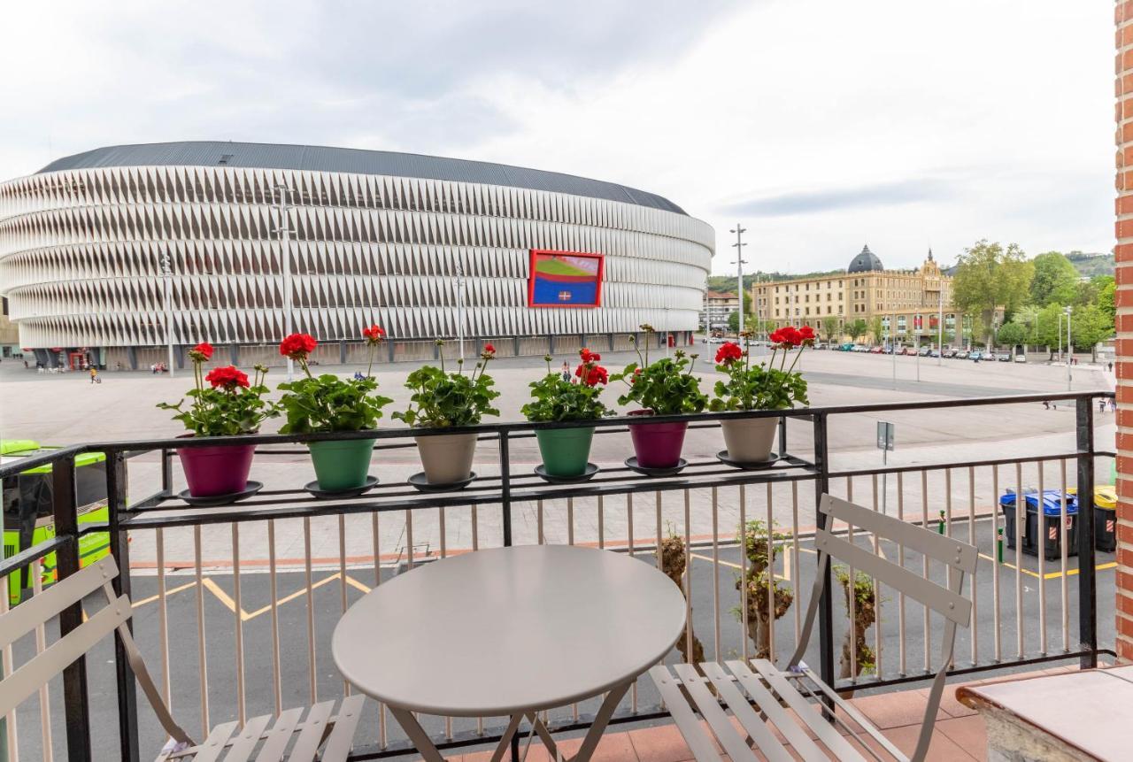 Apartamento Con Vistas Al Estadio San Mames Bilbao Exteriör bild
